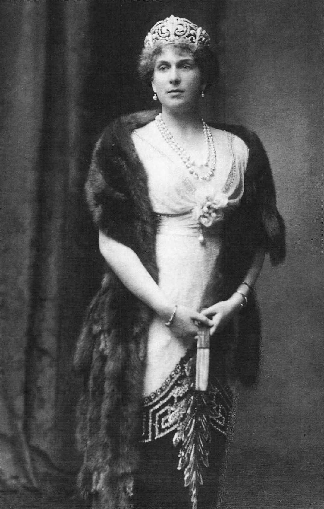 Queen Victoria Eugenie of Spain 2